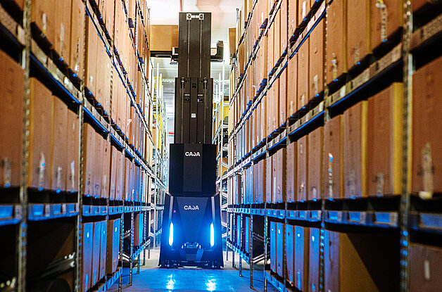 Fives Intralogistics LUCI-Caja Nike 